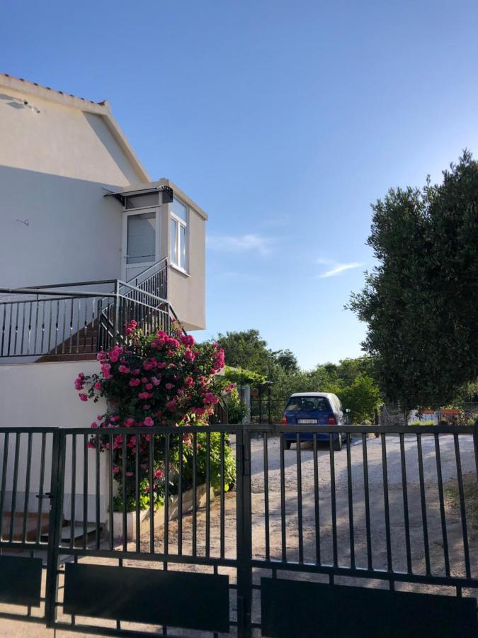 Apartman Mira